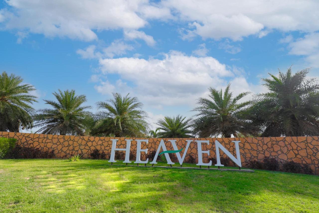 Готель Club Heaven Palanpur Екстер'єр фото
